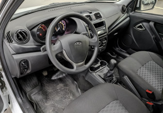 Подержанный автомобиль LADA (ВАЗ) Granta Sedan 2022 года (15 фото)