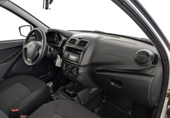 Подержанный автомобиль LADA (ВАЗ) Granta Sedan 2023 года (13 фото)