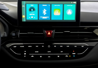 Новый Москвич 3 2025 (11 фото)