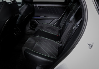 Подержанный автомобиль Voyah Free 2025 года (10 фото)