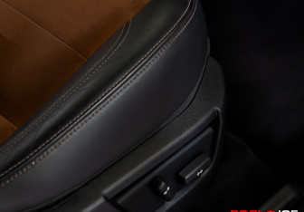 Подержанный автомобиль Land Rover Freelander 2010 года (13 фото)