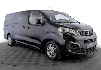 Подержанный автомобиль Peugeot Traveller 2021 года (3 фото)