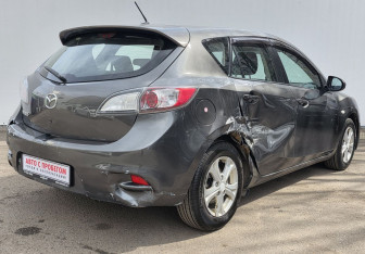 Подержанный автомобиль Mazda 3 Hatchback 2012 года (5 фото)