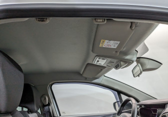 Подержанный автомобиль Renault Kaptur 2018 года (23 фото)