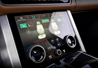 Подержанный автомобиль Land Rover Range Rover 2020 года (30 фото)