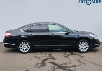 Подержанный автомобиль Nissan Teana 2012 года (4 фото)