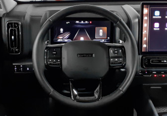 Подержанный автомобиль Haval H9 2024 года (12 фото)