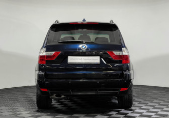 Подержанный автомобиль BMW X3 2008 года (4 фото)
