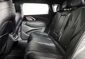 Подержанный автомобиль Exeed TXL 2023 года (10 фото)