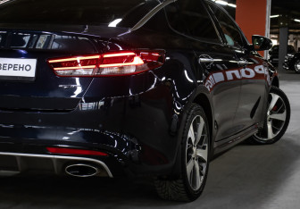 Подержанный автомобиль Kia Optima Sedan 2017 года (26 фото)