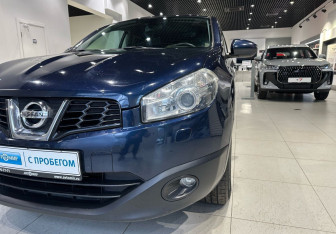 Подержанный автомобиль Nissan Qashqai 2011 года (8 фото)