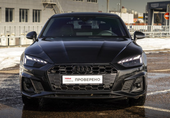 Подержанный автомобиль Audi A5 Liftback 2020 года (2 фото)