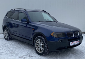 Подержанный автомобиль BMW X3 2004 года (3 фото)