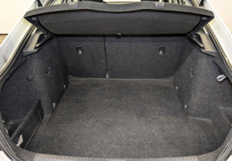 Подержанный автомобиль Skoda Octavia Liftback 2018 года (10 фото)