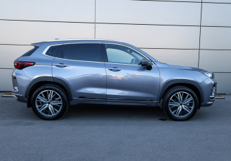 Подержанный автомобиль Exeed LX 2022 года (4 фото)