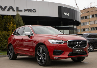 Подержанный автомобиль Volvo XC60 2018 года (2 фото)