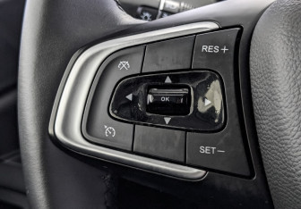 Подержанный автомобиль Omoda S5 2024 года (27 фото)