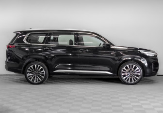 Подержанный автомобиль Exeed VX 2022 года (4 фото)