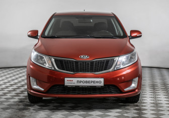 Подержанный автомобиль Kia Rio Sedan 2013 года (2 фото)