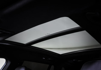 Подержанный автомобиль BMW X7 2020 года (19 фото)