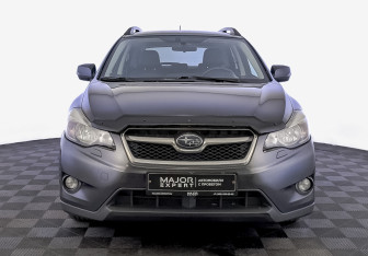 Подержанный автомобиль Subaru XV 2013 года (2 фото)