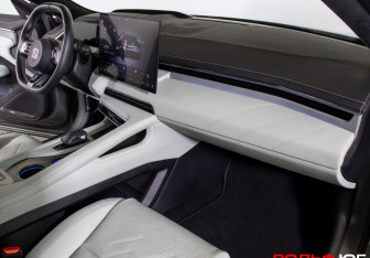 Подержанный автомобиль Zeekr 001 2024 года (9 фото)