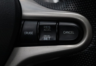 Подержанный автомобиль Honda Civic Sedan 2007 года (14 фото)