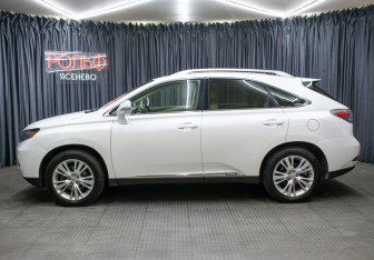 Подержанный автомобиль Lexus RX 2010 года (8 фото)