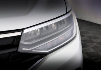 Подержанный автомобиль Volkswagen Tiguan 2021 года (16 фото)