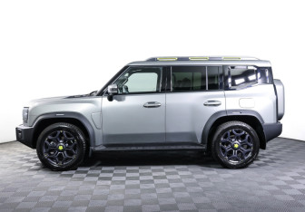 Подержанный автомобиль Jetour T2 2024 года (8 фото)