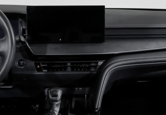 Подержанный автомобиль Toyota Camry Sedan 2024 года (13 фото)