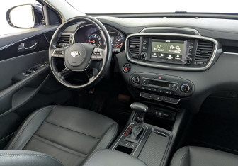 Подержанный автомобиль Kia Sorento 2019 года (29 фото)