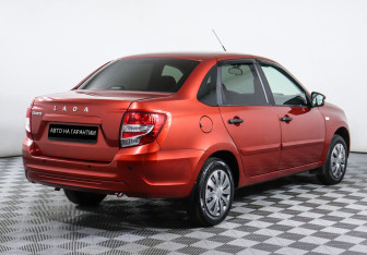 Подержанный автомобиль LADA (ВАЗ) Granta Sedan 2018 года (3 фото)