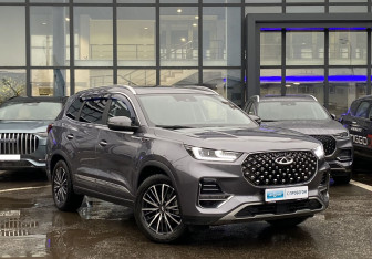 Подержанный автомобиль Chery Tiggo 8 Pro 2022 года (3 фото)