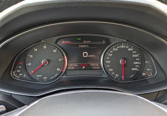 Подержанный автомобиль Audi A6 Sedan 2021 года (12 фото)