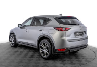 Подержанный автомобиль Mazda CX-5 2021 года (7 фото)