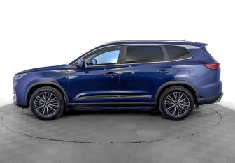 Подержанный автомобиль Chery Tiggo 8 Pro Max 2024 года (8 фото)