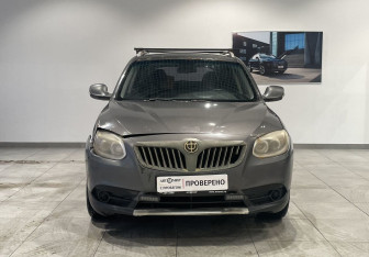 Подержанный автомобиль Brilliance V5 2014 года (2 фото)