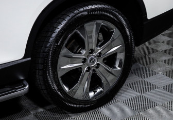 Подержанный автомобиль SsangYong Rexton 2022 года (15 фото)