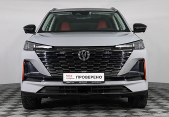 Подержанный автомобиль Changan UNI-S 2024 года (2 фото)