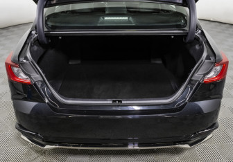 Подержанный автомобиль Toyota Camry Sedan 2024 года (23 фото)