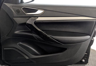 Подержанный автомобиль LADA (ВАЗ) Vesta Wagon 2024 года (25 фото)