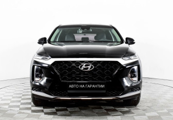 Подержанный автомобиль Hyundai Santa Fe 2019 года (2 фото)