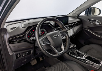 Подержанный автомобиль Москвич 3 2023 года (16 фото)