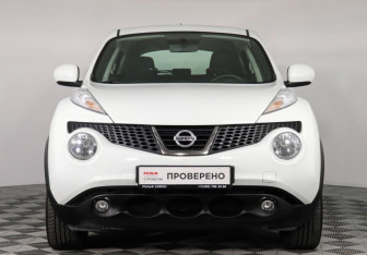 Подержанный автомобиль Nissan Juke 2014 года (2 фото)