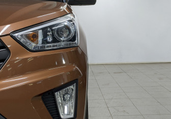 Подержанный автомобиль Hyundai Creta 2018 года (16 фото)