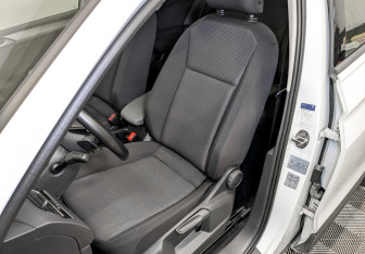 Подержанный автомобиль Volkswagen Tiguan 2020 года (20 фото)