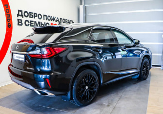 Подержанный автомобиль Lexus RX 2016 года (4 фото)
