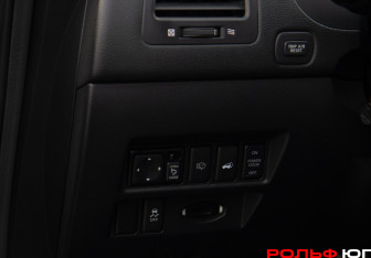 Подержанный автомобиль Infiniti FX 2013 года (19 фото)