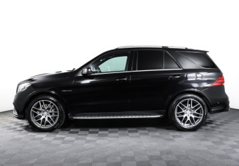 Подержанный автомобиль Mercedes-Benz GLE AMG 2016 года (8 фото)
